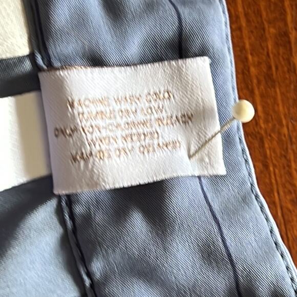 Chico’s 3 Blue Striped Silky Blouse - Picture 6 of 8